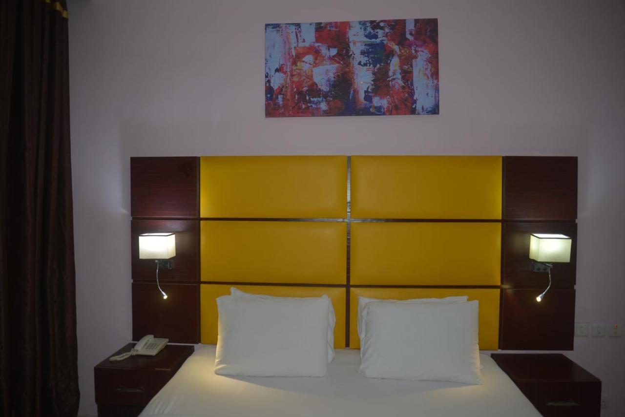 De Santos Hotel Agege Екстериор снимка